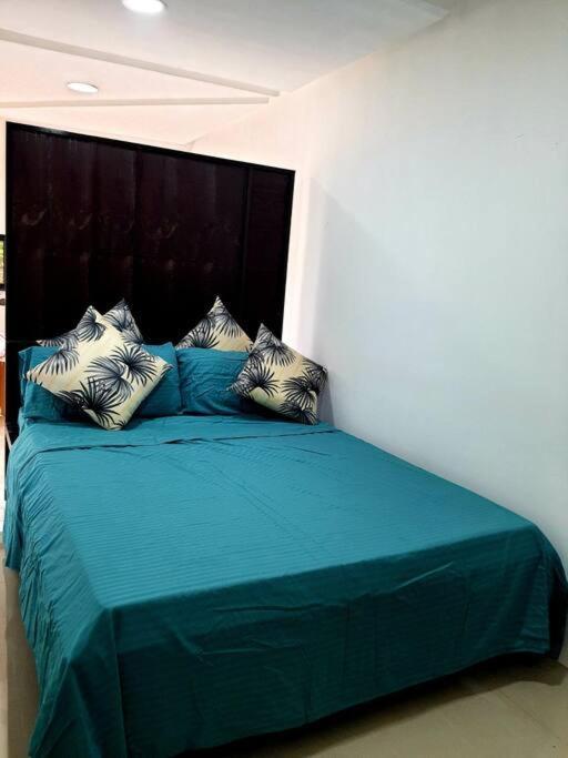 General Trias  Air-Conditioned Room For Staycation מראה חיצוני תמונה